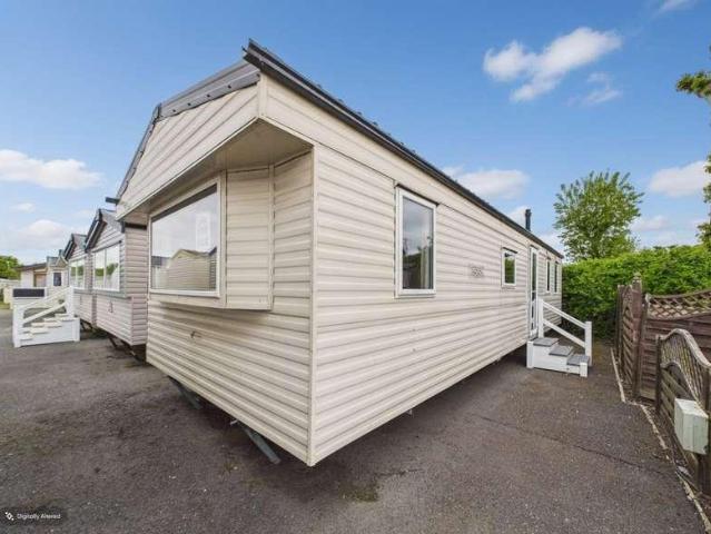 Property for sale in Felixstowe, Eastbridge