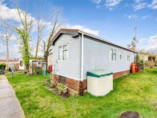 Property for sale in Galleywood, Chelmsford