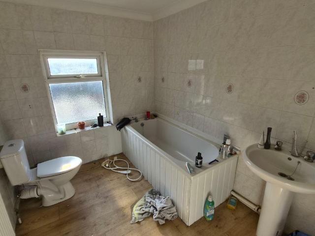 Property for sale in Hexthorpe, Doncaster