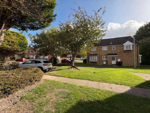 Property for sale in Dunstable, Central Bedfordshire