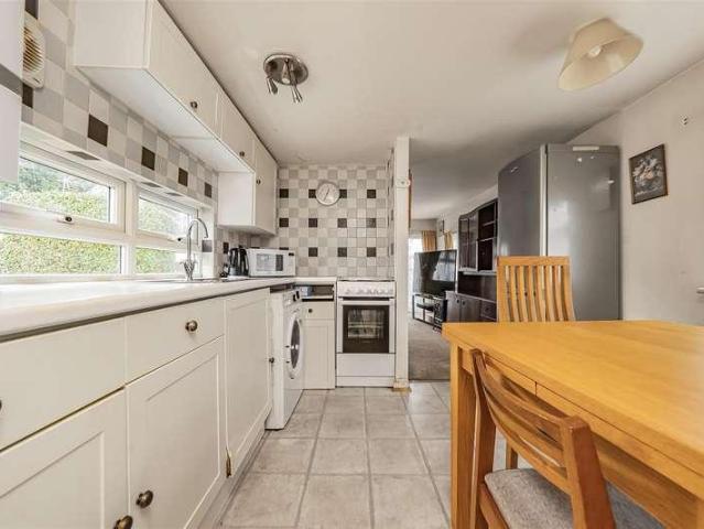 Property for sale in Cranbourne, Winkfield