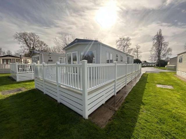 Property for sale in Fossebridge, Gloucestershire