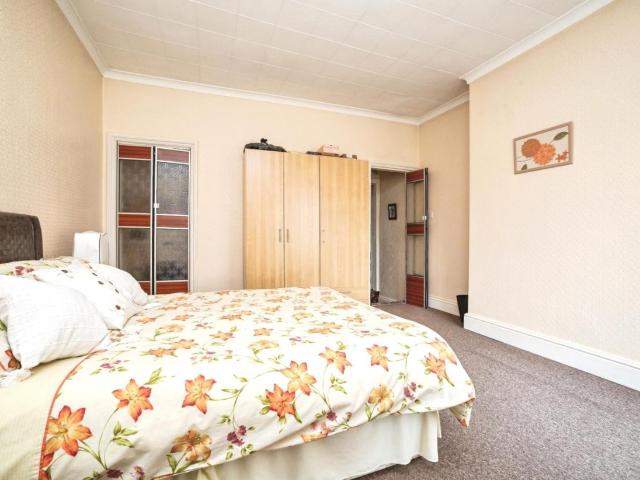 Property for sale in Thurnscoe, South Yorkshire