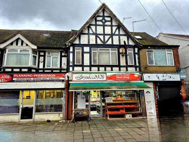 Property for sale in London Borough of Ealing, Greenford