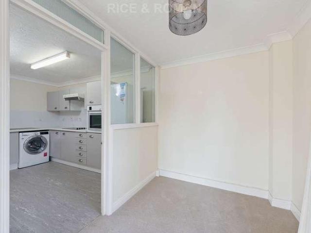 Property for sale in Winkfield