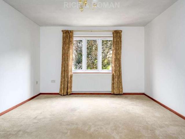 Property for sale in London Borough of Merton, South Wimbledon