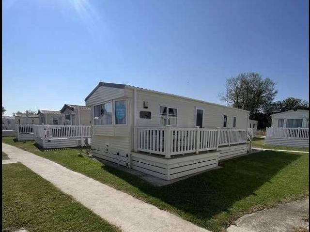 Property for sale in South Cerney, Cotswold