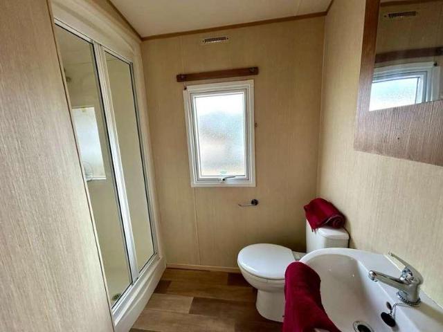 Property for sale in Tunstall, Roos