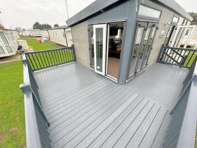 Property for sale in Dale Hill, Essex