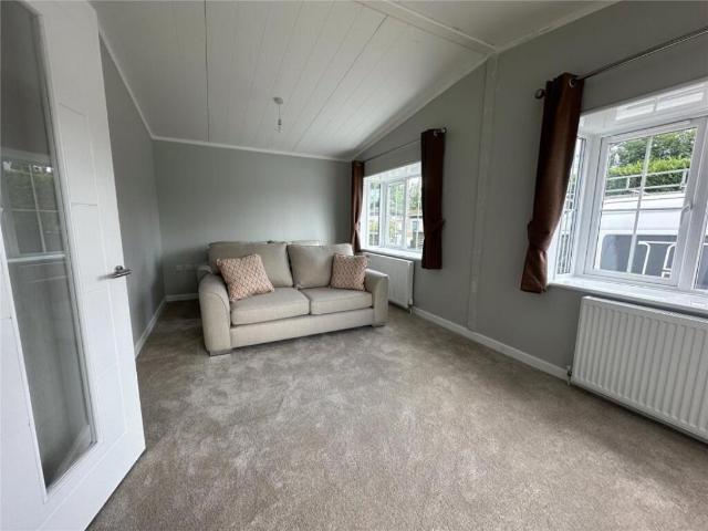 Property for sale in Bray Wick, Maidenhead