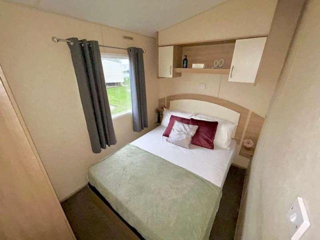 Property for sale in Dale Hill, Essex