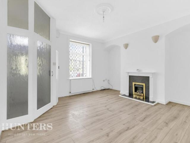 Property for sale in Lady House, Burnedge
