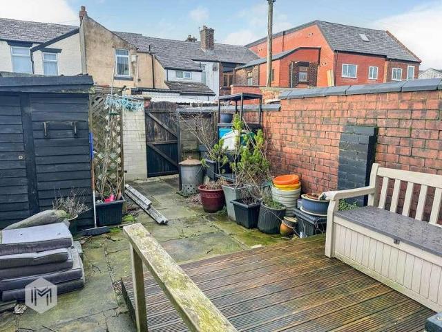 Property for sale in Middle Hulton, Bolton