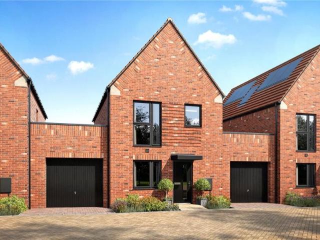 Property for sale in Harlow, Essex