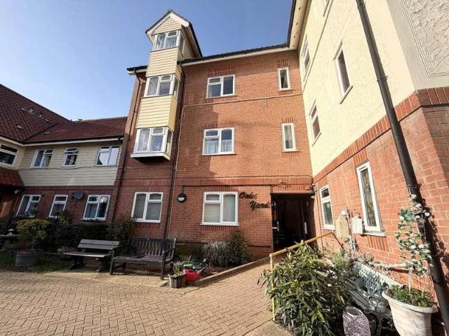 Property for sale in Chipping Hill, Essex