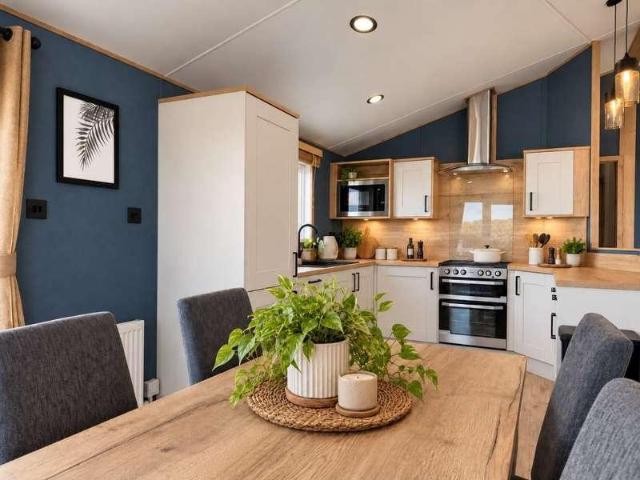 Property for sale in Swalecliffe, Whitstable