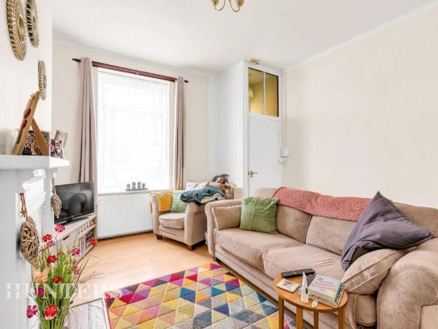 Property for sale in Hathershaw, Pendock