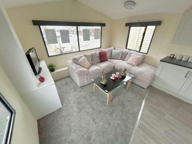 Property for sale in Dale Hill, Essex