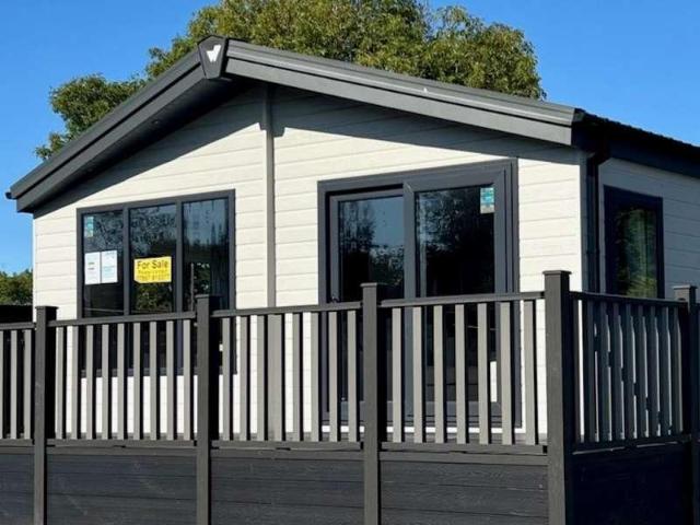 Property for sale in Crookhill, Worcestershire