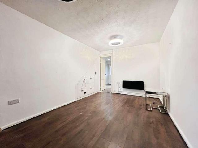 Property for sale in Lee Bank, Greater Manchester