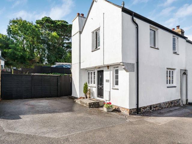 House for sale in Holbeton, Strode