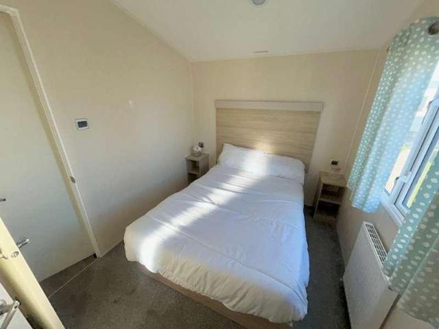 Property for sale in Dale Hill, Essex