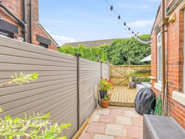 Property for sale in Caldermoor, Burnedge