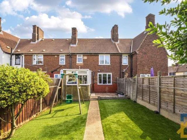 Property for sale in Dagenham, Greater London