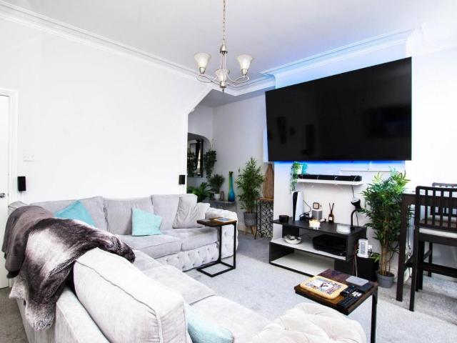 Property for sale in Earcroft, Darwen