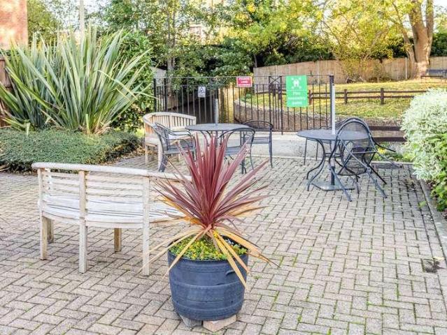 Property for sale in Addlestone, Runnymede