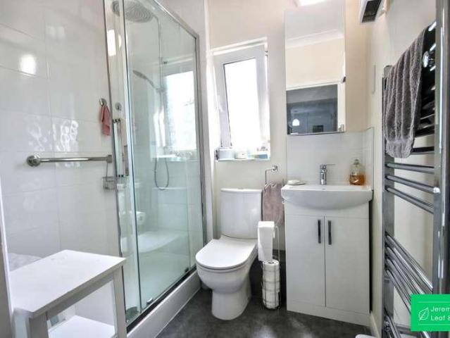 Property for sale in North Finchley, Greater London
