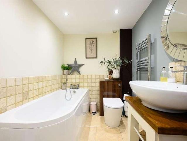 Property for sale in Weston Under Penyard
