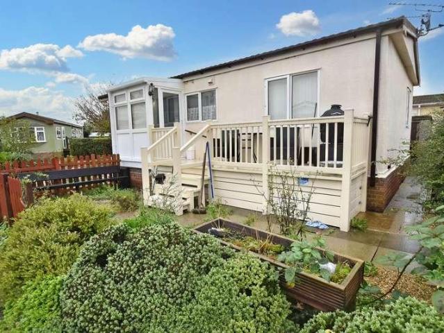 Property for sale in Winthorpe, Belleau