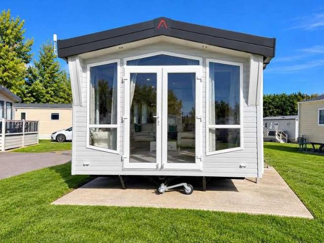 Property for sale in Margate, Thanet