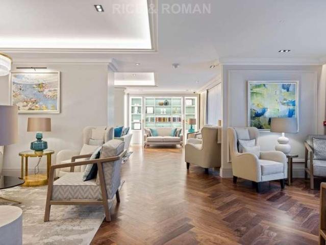 Property for sale in Hampton Wick, Greater London