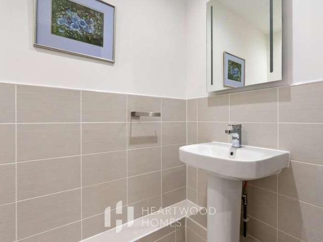 Property for sale in St Albans, Five Acres
