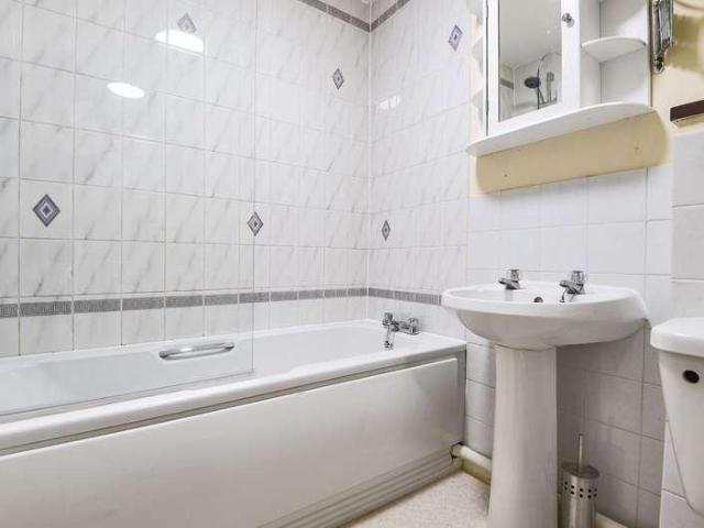 Property for sale in Elmsbrook, Cherwell