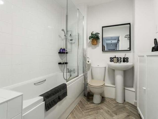 Property for sale in Burdiehouse, Scotland