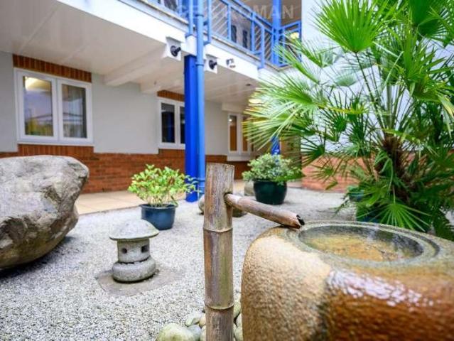 Property for sale in Strawberry Hill, Greater London