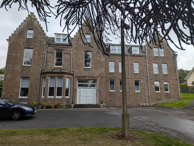 Apartment for rent in Hilltown, Scotland