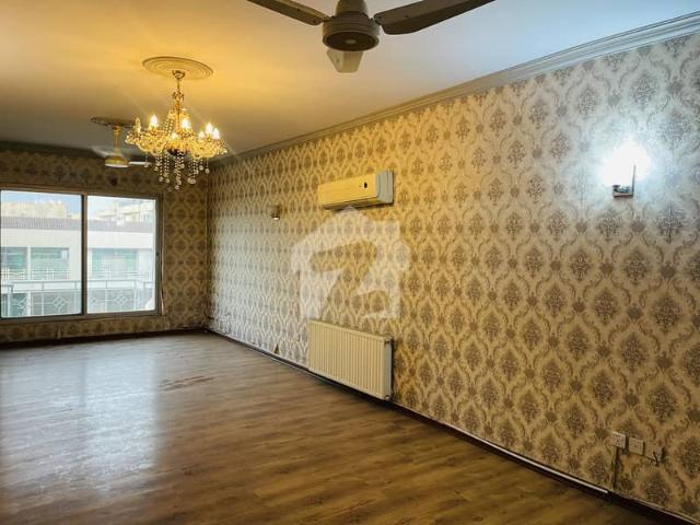 Apartment for sale in Islamabad