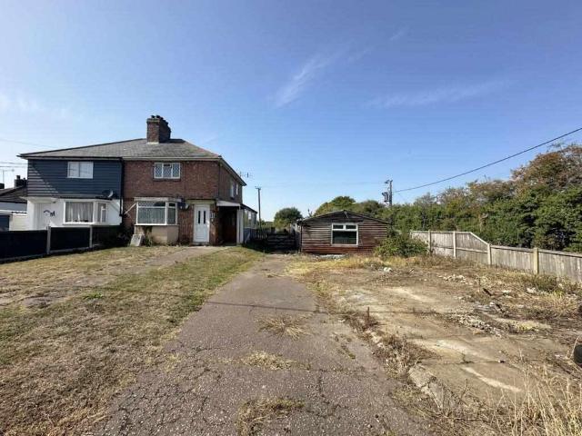 Farm for sale in Brookend, Chelmsford