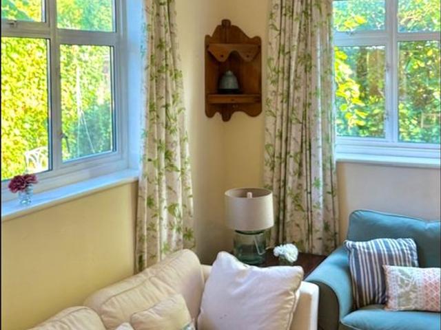 House for rent in London Borough of Merton, Raynes Park