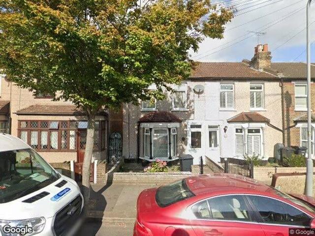 House for rent in Gants Hill, Greater London