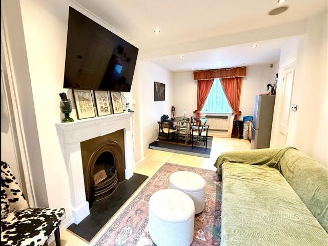 House for rent in Temple Fortune, Greater London