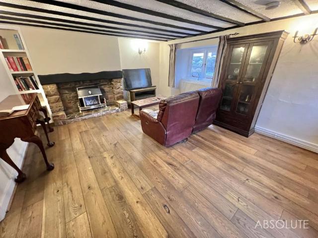 House for rent in Combe Pafford