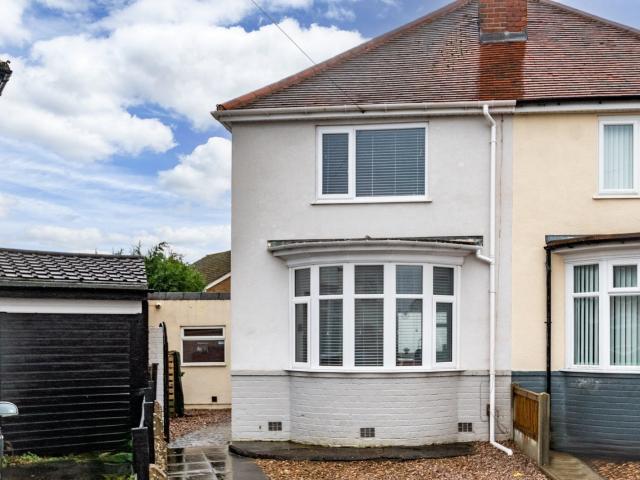 House for rent in Coombeswood, West Midlands