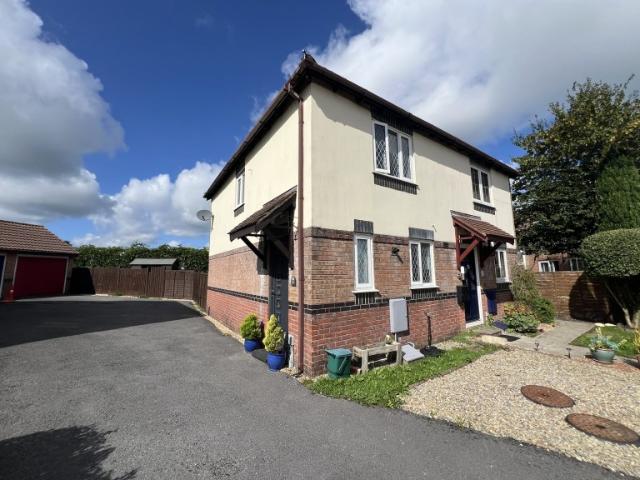 House for rent in Carmarthen, Wales