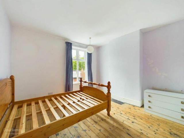 House for rent in Lenton Abbey, City of Nottingham