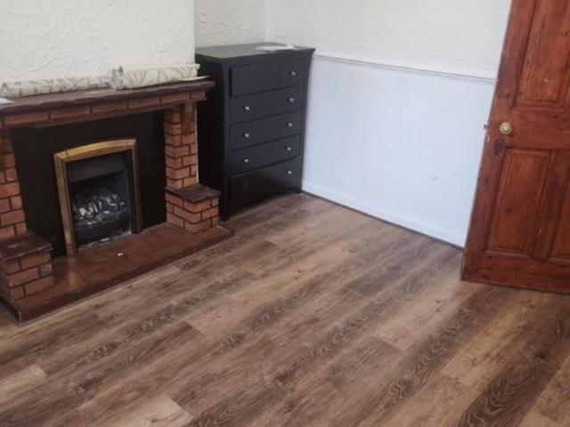 House for rent in Lenton Abbey, Haddon
